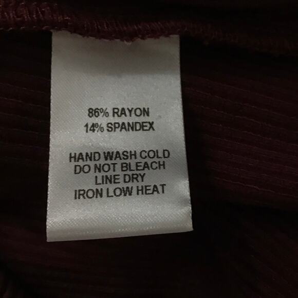 LULU'S SZ S Casual Love Burgundy Ribbed Long Sleeve Bodysuit NWT b62 - Picture 9 of 10